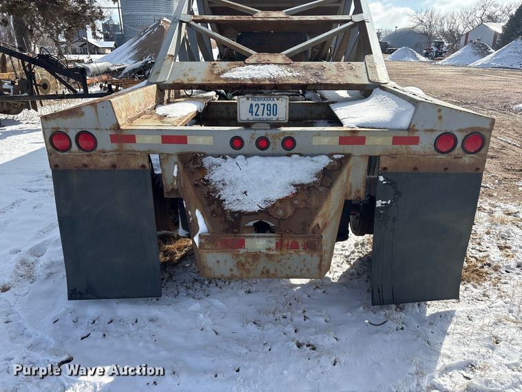 image for item FG2731 2018 Manac 4B346A230 bottom dump trailer