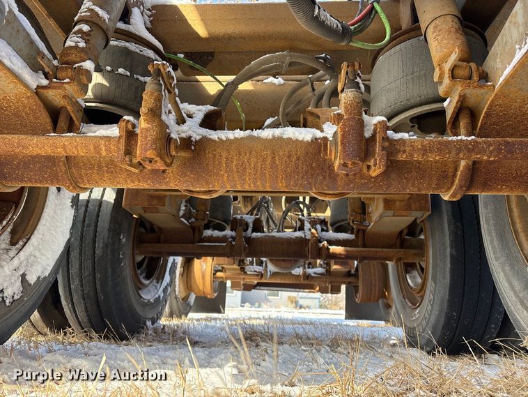 image for item FG2731 2018 Manac 4B346A230 bottom dump trailer