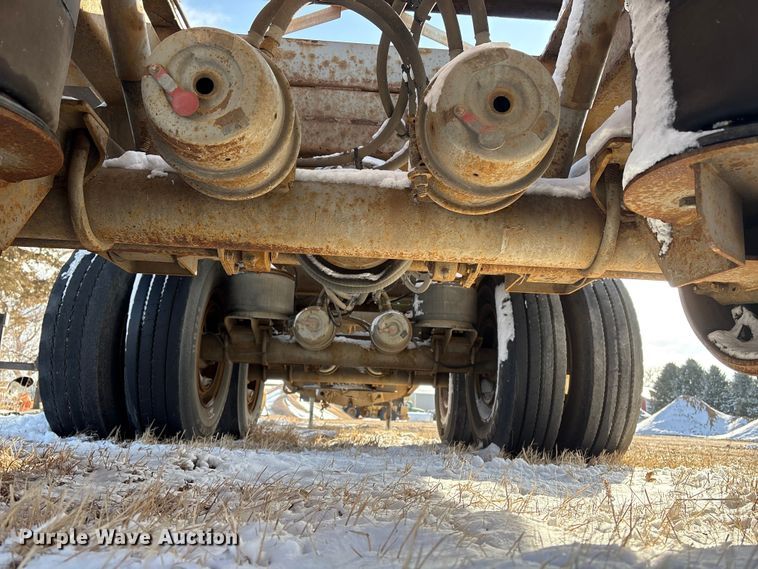 image for item FG2731 2018 Manac 4B346A230 bottom dump trailer