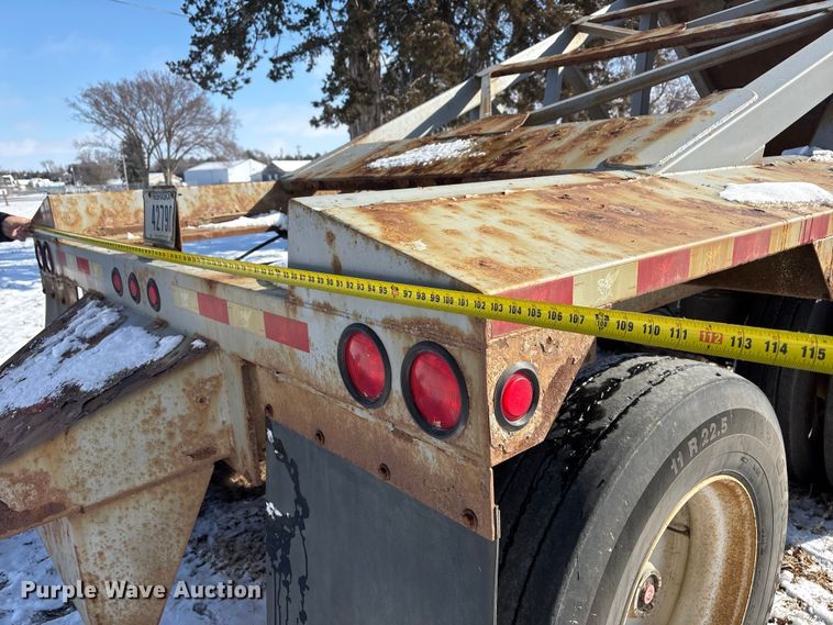 image for item FG2731 2018 Manac 4B346A230 bottom dump trailer