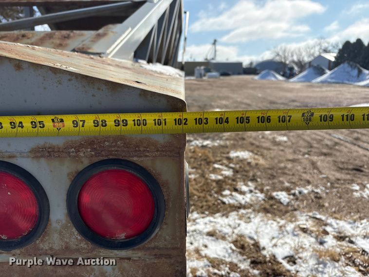 image for item FG2731 2018 Manac 4B346A230 bottom dump trailer