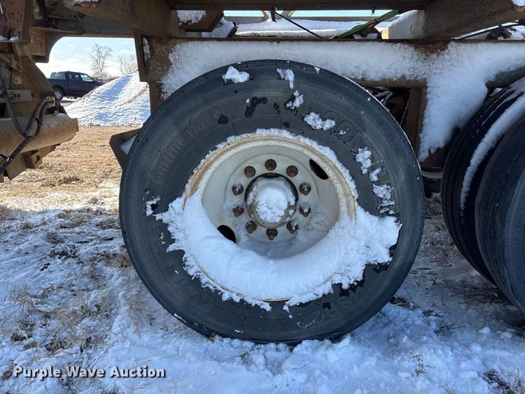 image for item FG2731 2018 Manac 4B346A230 bottom dump trailer