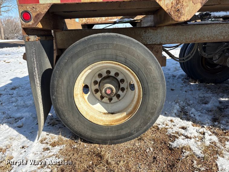 image for item FG2731 2018 Manac 4B346A230 bottom dump trailer