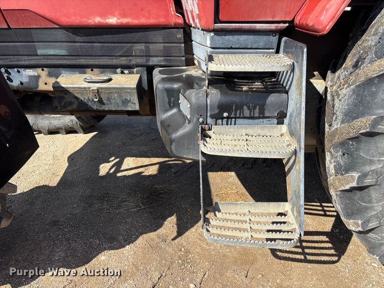 image for item FG2732 1996 Case IH 7220 MFWD tractor