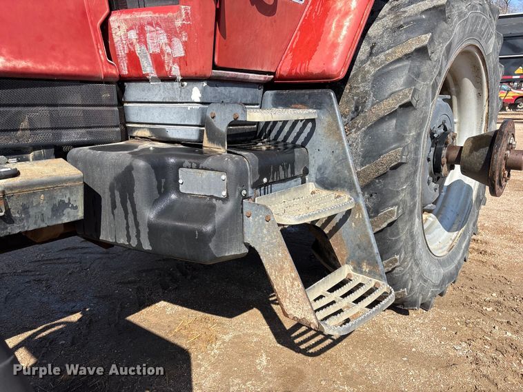 image for item FG2732 1996 Case IH 7220 MFWD tractor