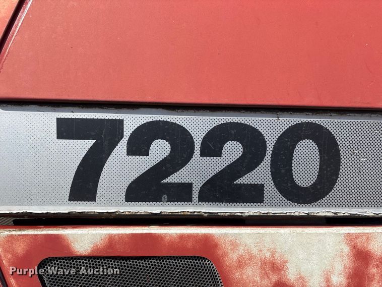 image for item FG2732 1996 Case IH 7220 MFWD tractor