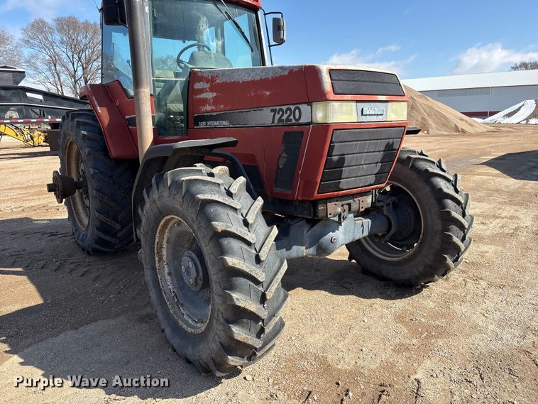 image for item FG2732 1996 Case IH 7220 MFWD tractor