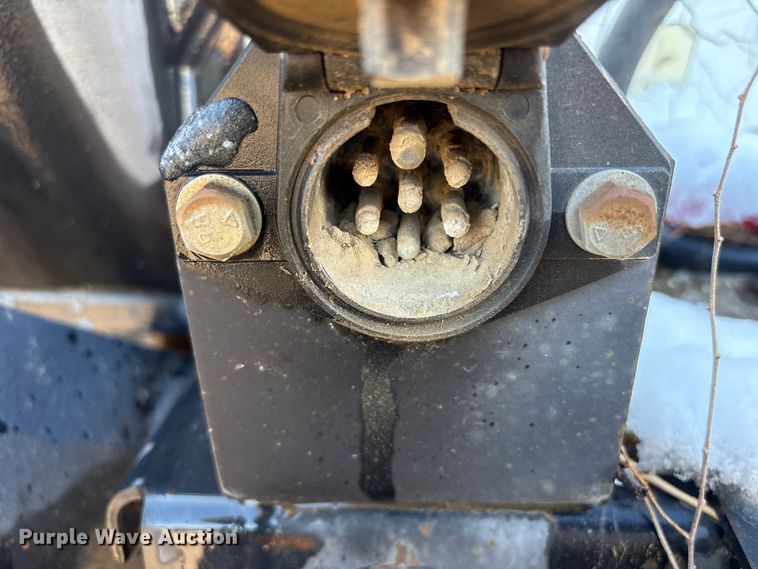 image for item FG2732 1996 Case IH 7220 MFWD tractor