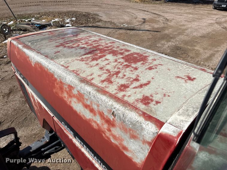 image for item FG2732 1996 Case IH 7220 MFWD tractor