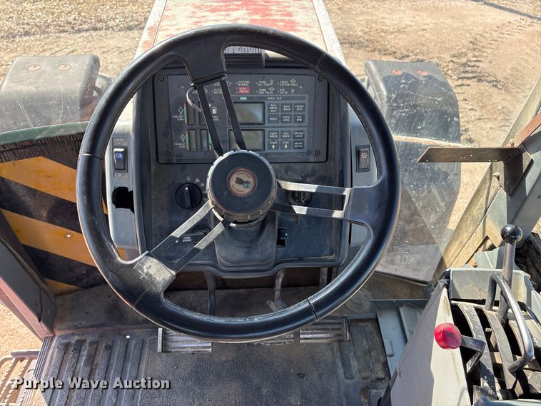 image for item FG2732 1996 Case IH 7220 MFWD tractor