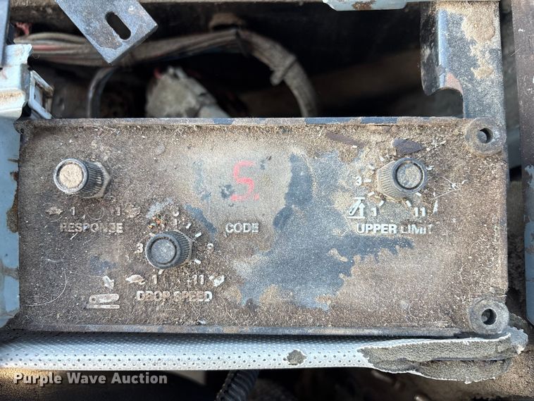 image for item FG2732 1996 Case IH 7220 MFWD tractor