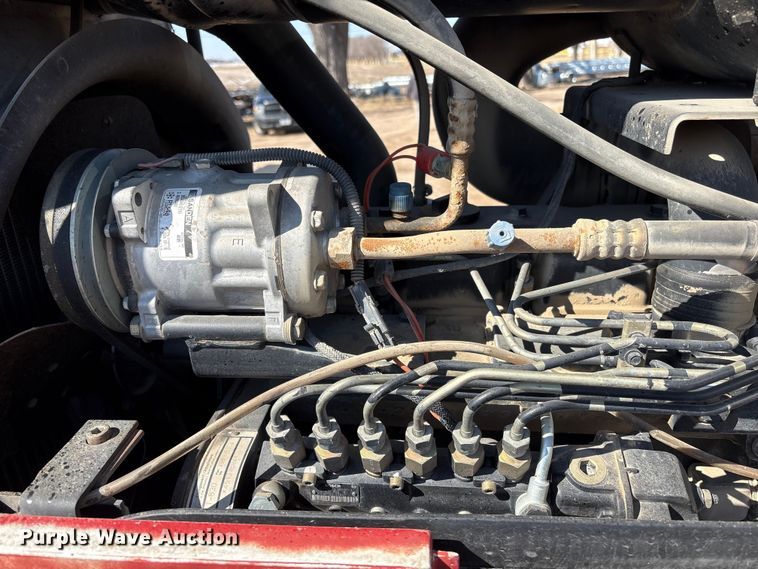 image for item FG2732 1996 Case IH 7220 MFWD tractor