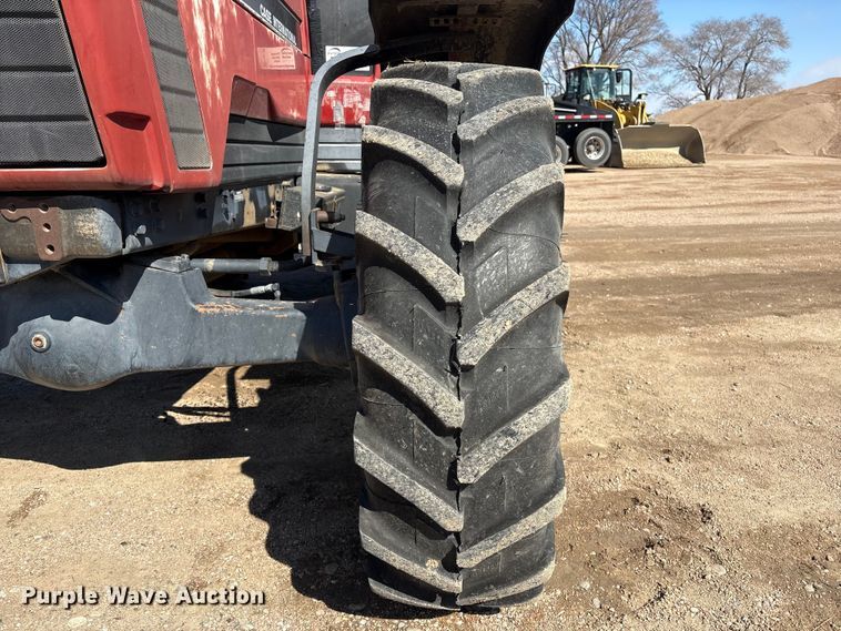 image for item FG2732 1996 Case IH 7220 MFWD tractor