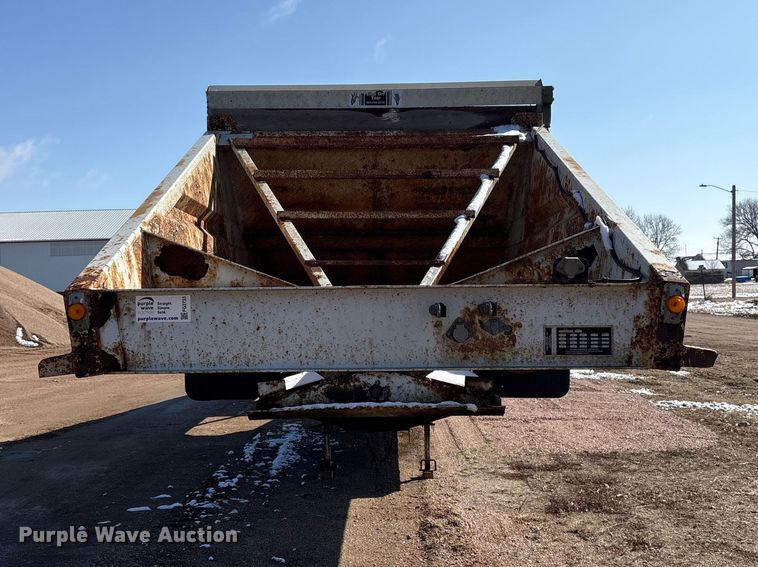 image for item FG2733 2010 Trailblazer S4663 bottom dump trailer