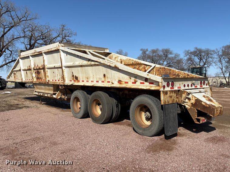 image for item FG2733 2010 Trailblazer S4663 bottom dump trailer