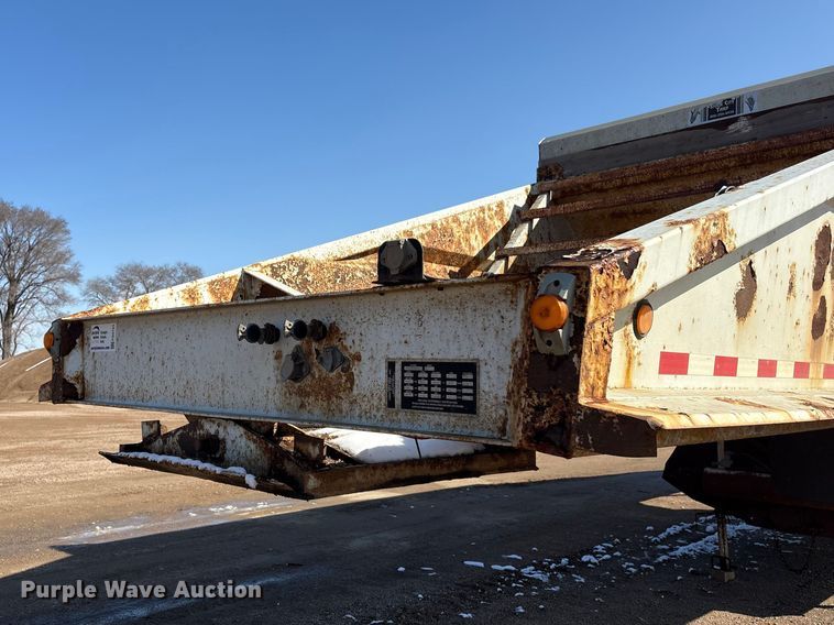 image for item FG2733 2010 Trailblazer S4663 bottom dump trailer