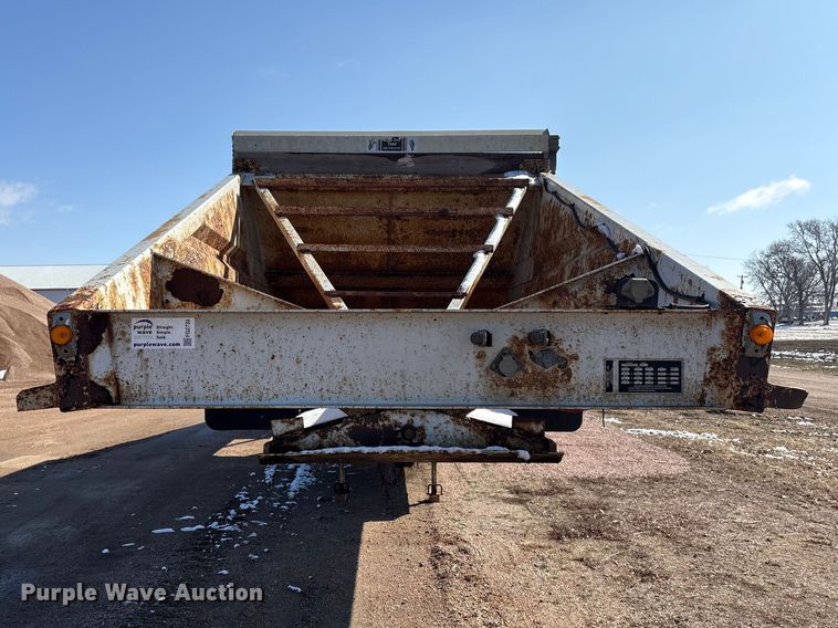 image for item FG2733 2010 Trailblazer S4663 bottom dump trailer