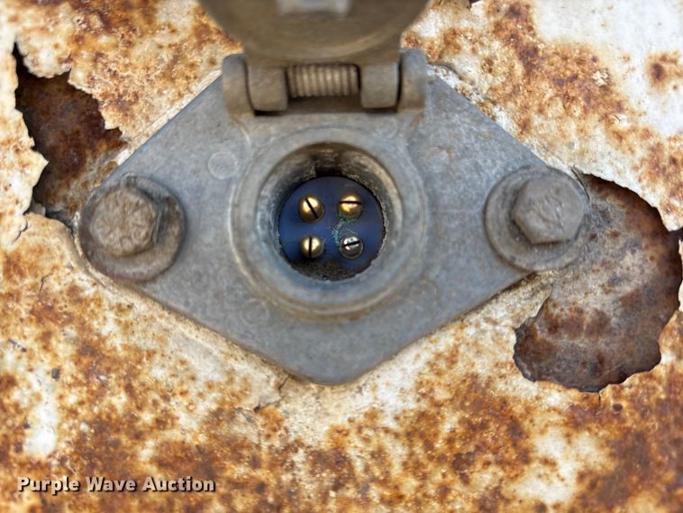 image for item FG2733 2010 Trailblazer S4663 bottom dump trailer