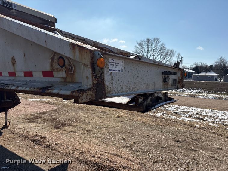 image for item FG2733 2010 Trailblazer S4663 bottom dump trailer