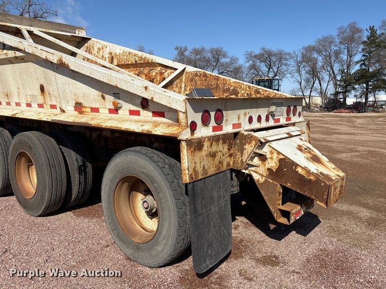 image for item FG2733 2010 Trailblazer S4663 bottom dump trailer