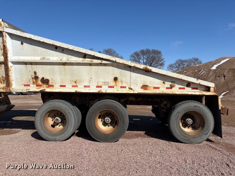image for item FG2733 2010 Trailblazer S4663 bottom dump trailer