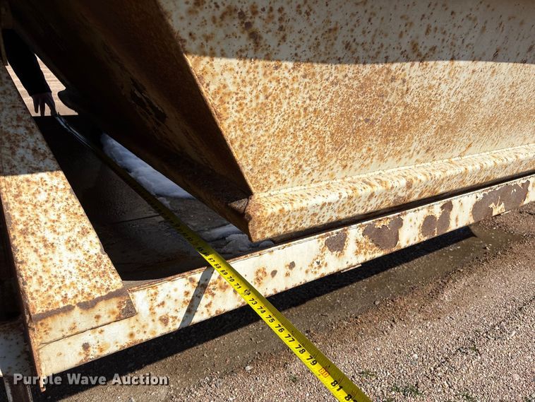 image for item FG2733 2010 Trailblazer S4663 bottom dump trailer