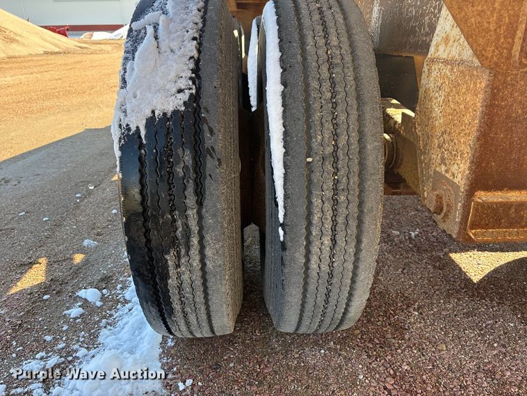 image for item FG2733 2010 Trailblazer S4663 bottom dump trailer