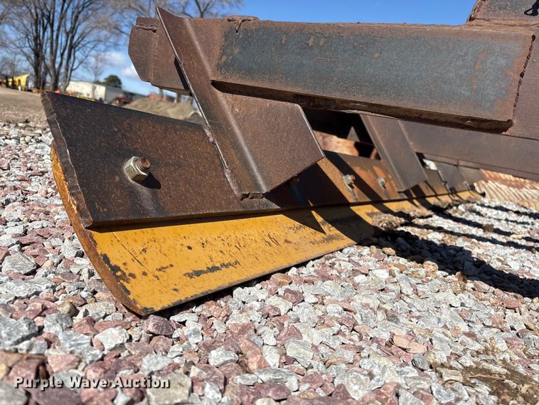 image for item FG2734 Road drag