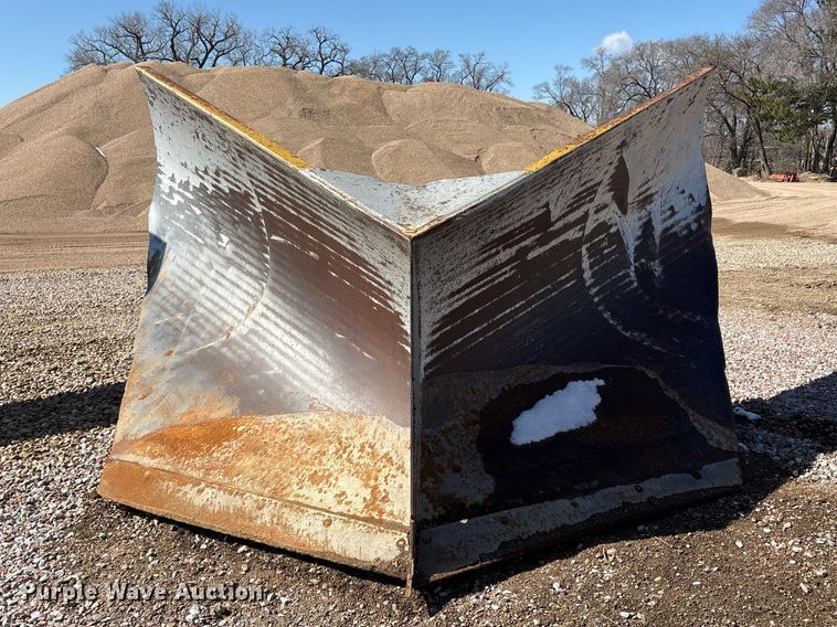 image for item FG2735 V-plow 