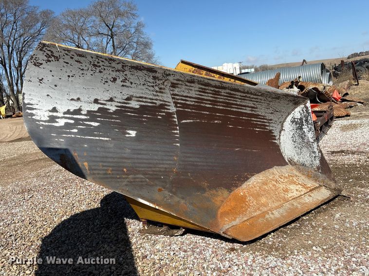 image for item FG2735 V-plow 