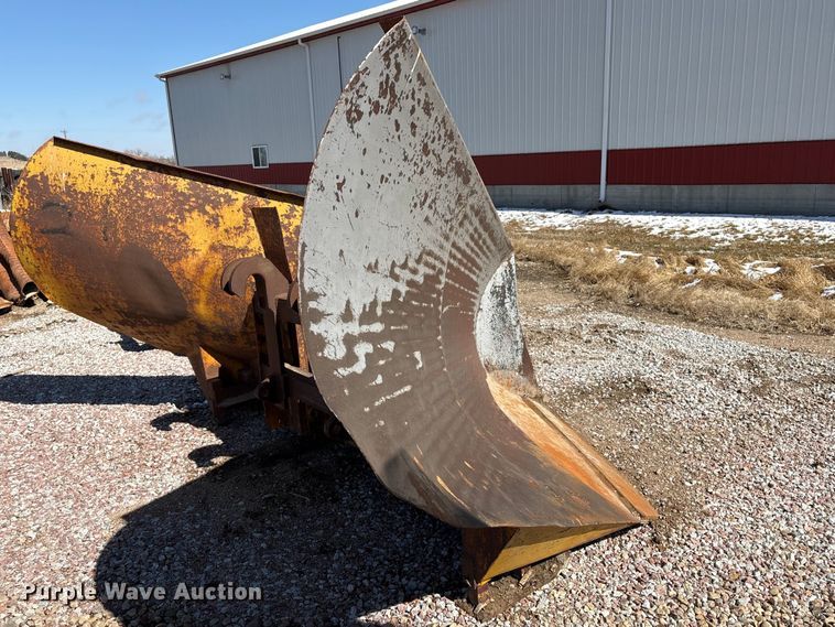 image for item FG2735 V-plow 