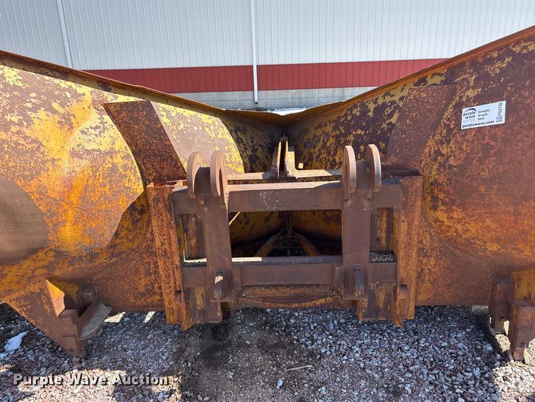 image for item FG2735 V-plow 