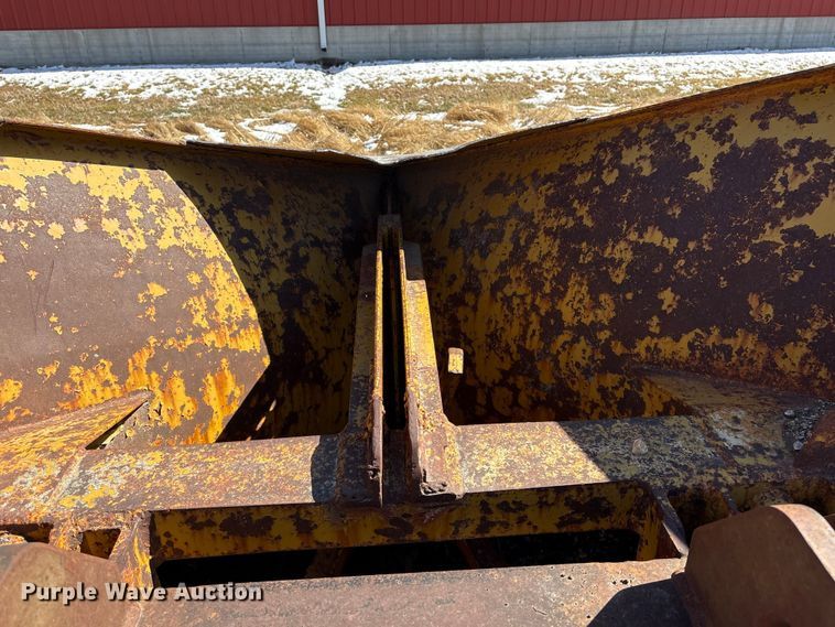 image for item FG2735 V-plow 