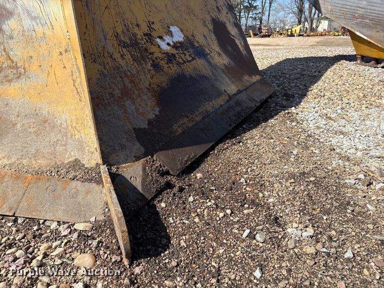 image for item FG2736 V-plow