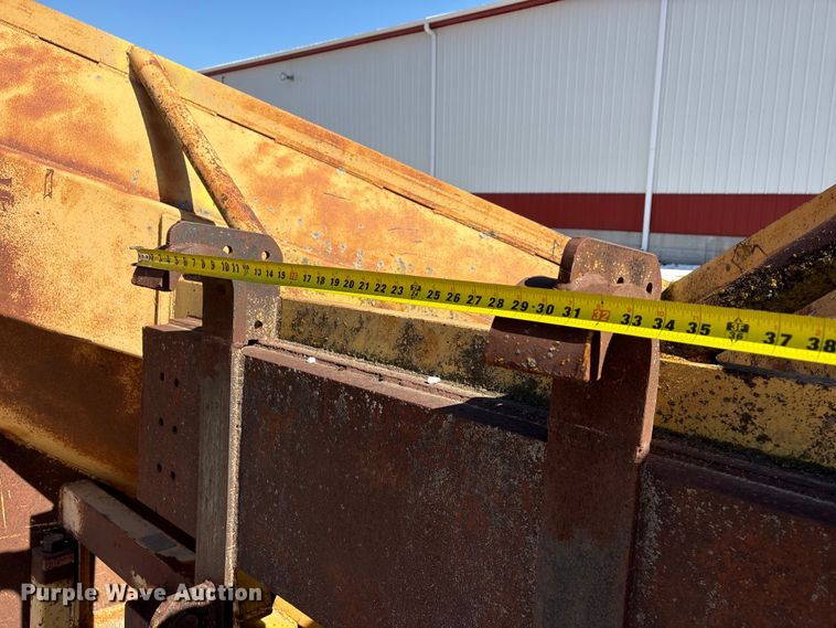 image for item FG2736 V-plow