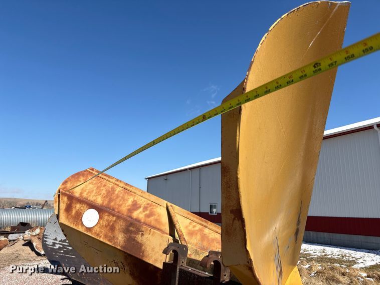 image for item FG2736 V-plow