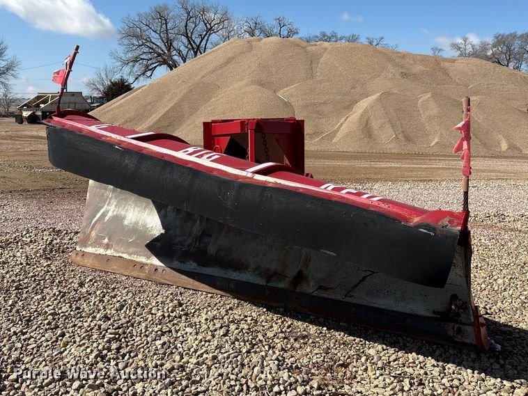 image for item FG2737 12' W snow plow