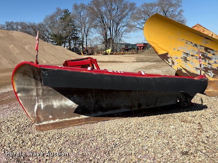 image for item FG2737 12' W snow plow