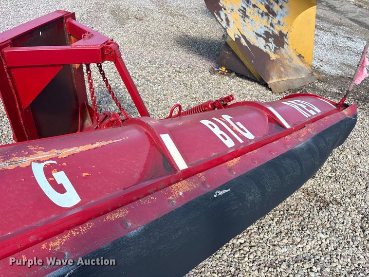 image for item FG2737 12' W snow plow