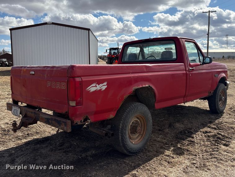 image for item FG2738 1995 Ford F250 pickup truck