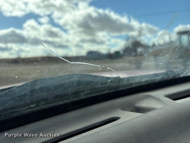 image for item FG2738 1995 Ford F250 pickup truck