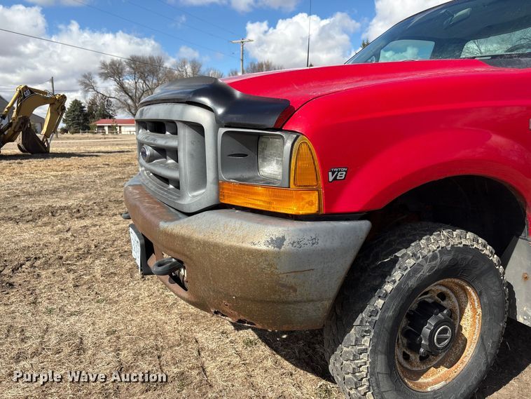 image for item FG2739 1999 Ford F250 Super Duty pickup truck