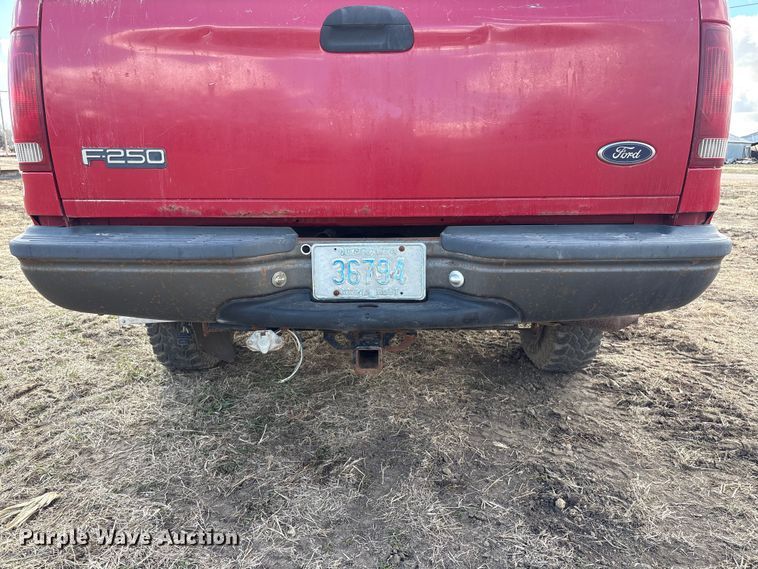 image for item FG2739 1999 Ford F250 Super Duty pickup truck