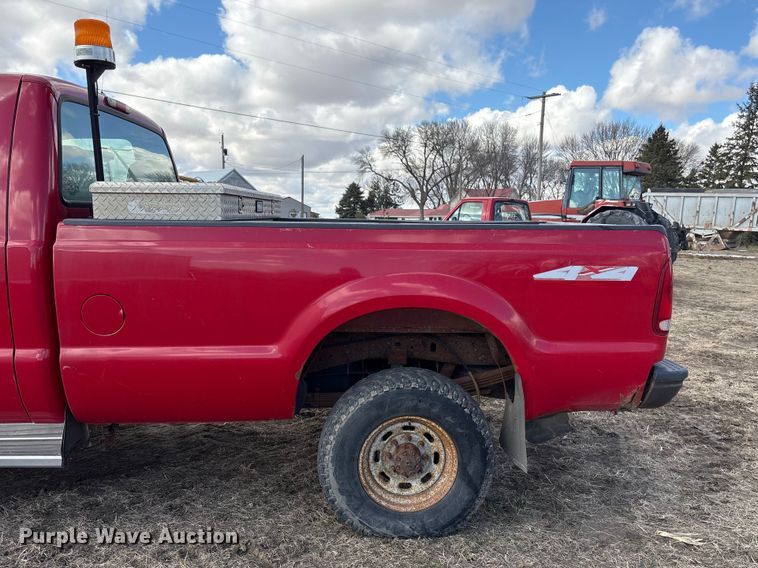 image for item FG2739 1999 Ford F250 Super Duty pickup truck