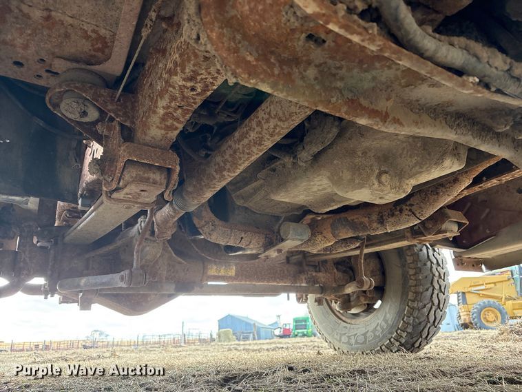 image for item FG2739 1999 Ford F250 Super Duty pickup truck