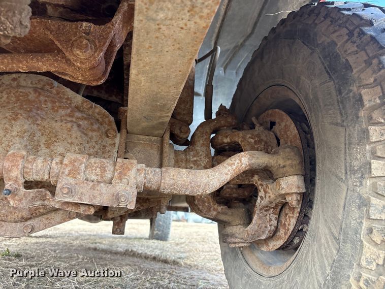 image for item FG2739 1999 Ford F250 Super Duty pickup truck