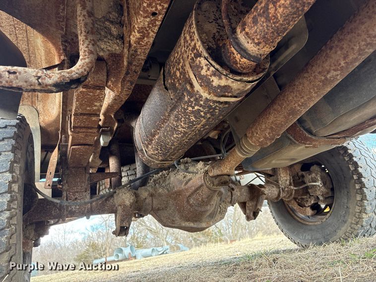 image for item FG2739 1999 Ford F250 Super Duty pickup truck