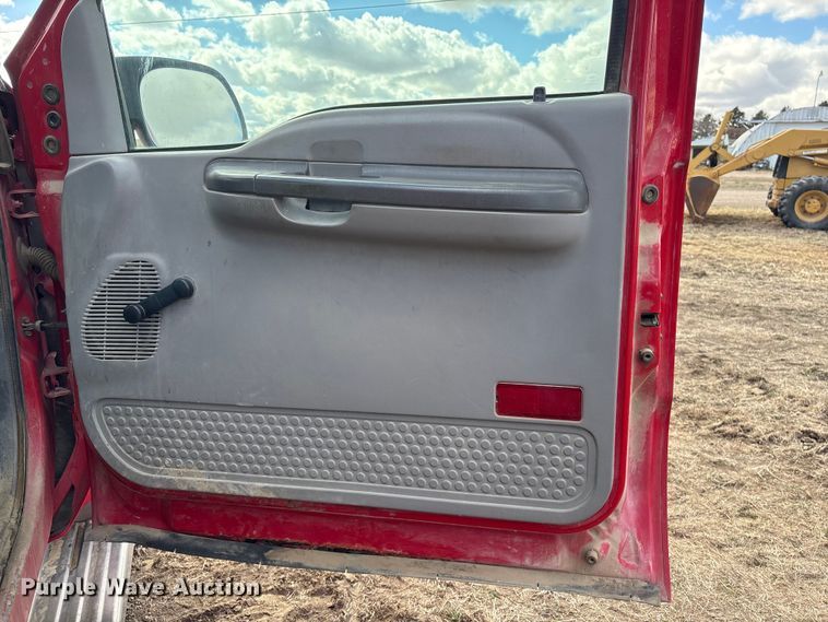 image for item FG2739 1999 Ford F250 Super Duty pickup truck