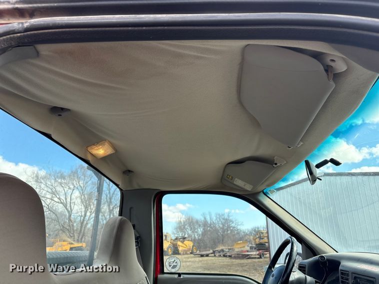 image for item FG2739 1999 Ford F250 Super Duty pickup truck