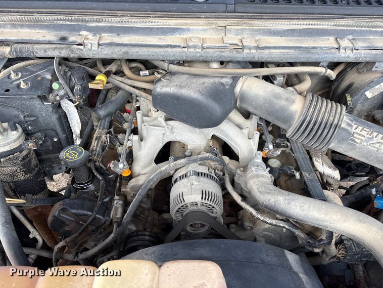 image for item FG2739 1999 Ford F250 Super Duty pickup truck